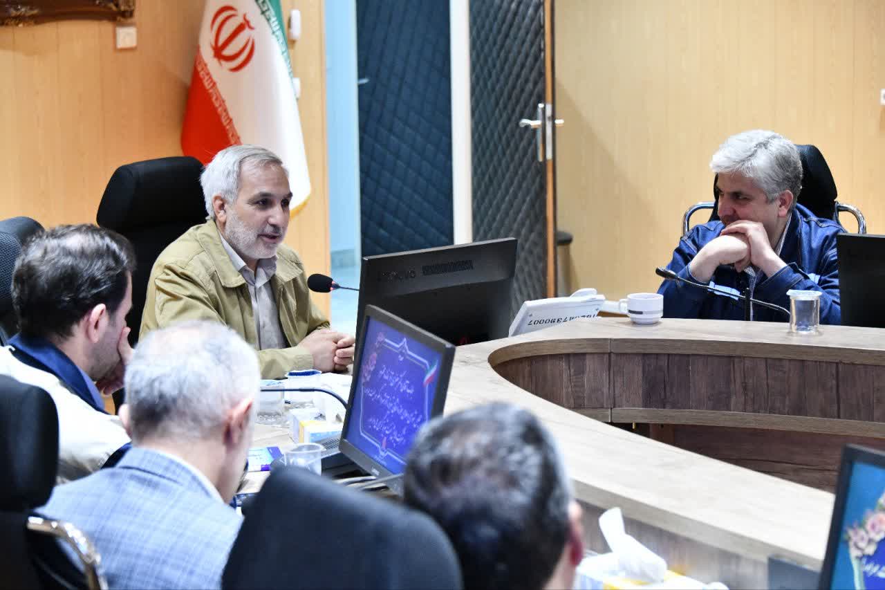 بازدید دکترجعفری آذر از پالایشگاه تبریز